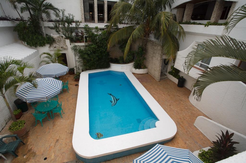 Hotel Antillano Cancún Buitenkant foto