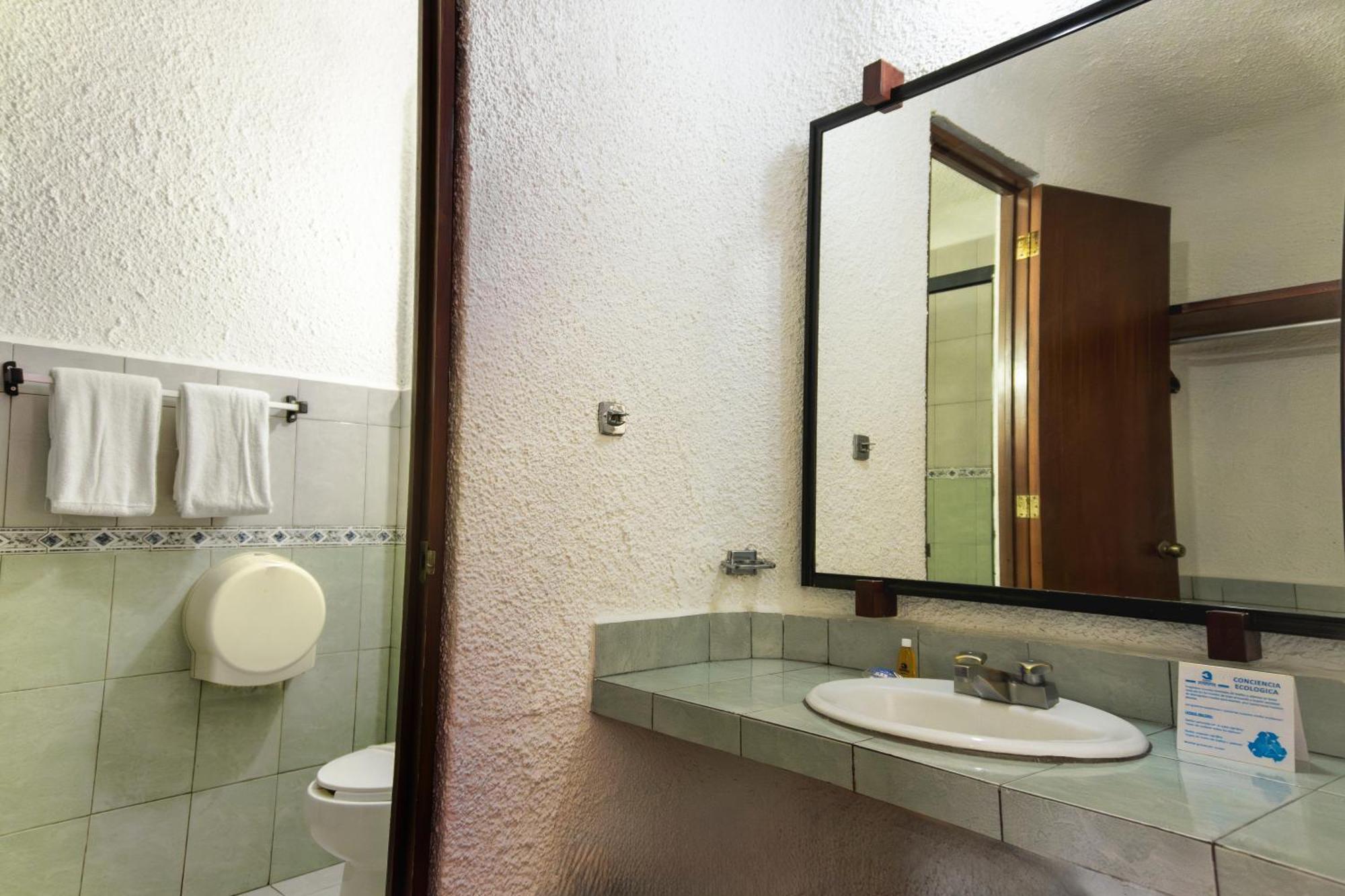 Hotel Antillano Cancún Buitenkant foto